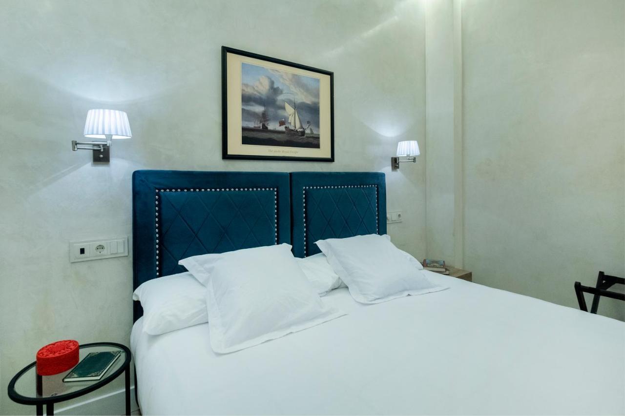 Gadir Suites Cádiz Exteriör bild